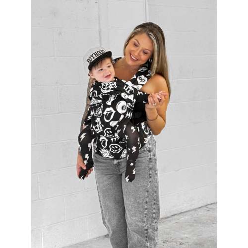 The Dahlia Carrier in Cool Kid [Midnight Edition]