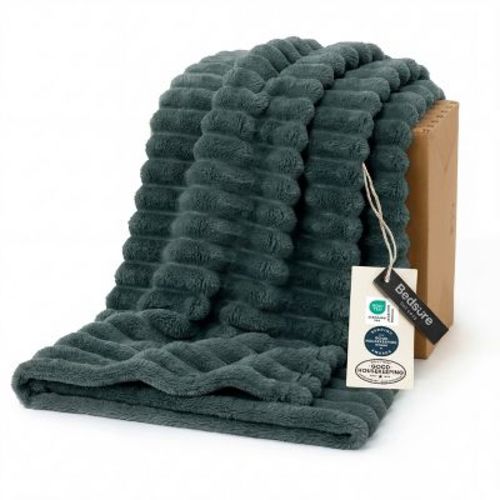 Bedsure Striped Fleece Blanket, Ultra Soft Cozy Plush, Mallard Green, Twin, 66x80