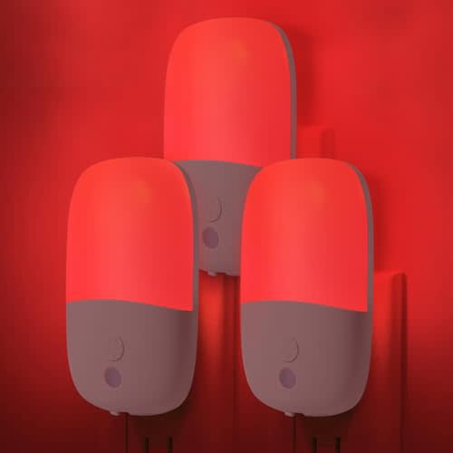670nm Red Night Light with Retractable Plug [3 Pack] - Zero Blue Light, with Dusk to Dawn Sensor - Auto On/Off 0.3W LED Night Light Plug into Wall Pefect for Bedroom,Bathroom,Nursery,Hallway