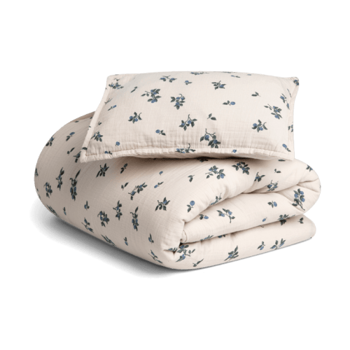 Blueberry Muslin bed set baby from Garbo&Friends - NordicNest.com