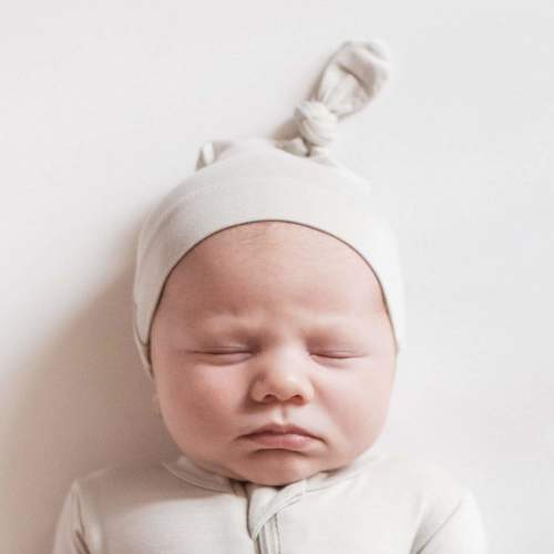 Knotted Cap in Oat | Bamboo Newborn Hat | Kyte Baby