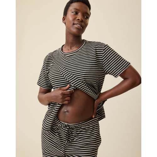 Luxe Terry Maternity & Nursing Split Hem T-shirt – Kindred Bravely