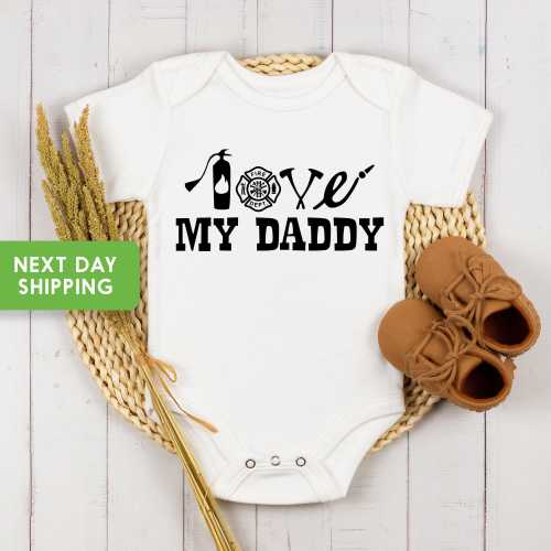 Love My Firefighter Daddy Onesie® Daddy Firefighter Onesie® Firetruck Baby Shirt, Cute Fireman Baby Gift