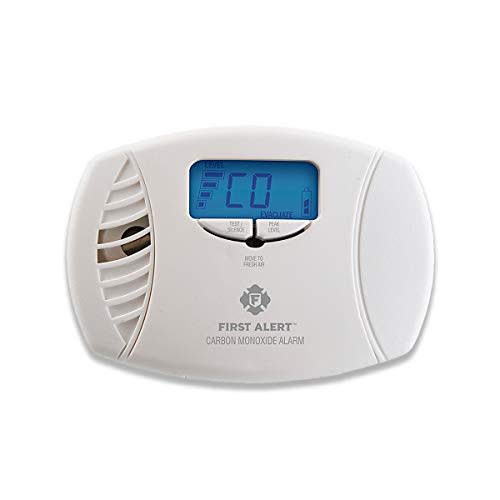First Alert Plug in Carbon Monoxide Alarm with Digital Display | CO615, AA Battery Backup
