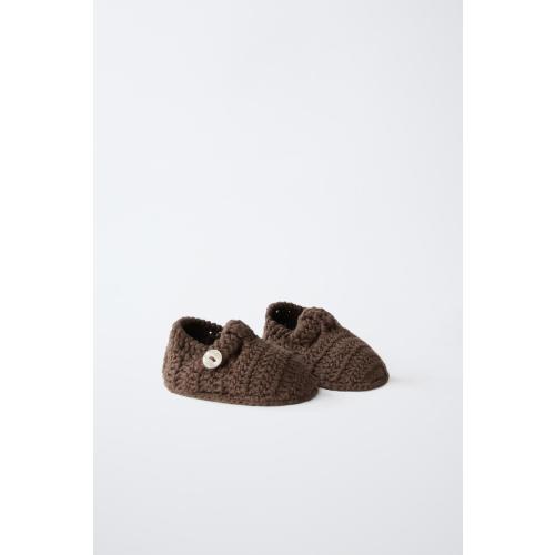 KNIT BUTTON BOOTIES - Chocolate | ZARA United States