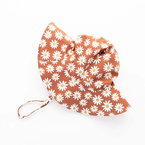 Ginger Daisy Sunhat UPF 50+ with Adjustable Breakaway Strap - Huggalugs