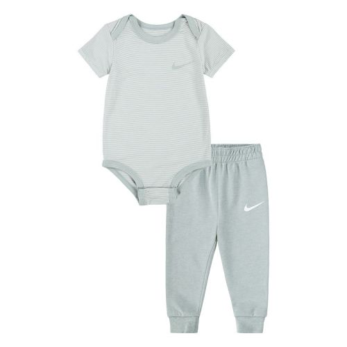 Newborn Baby Nike Striped Short Sleeve Bodysuit & Pants 2-Piece Set