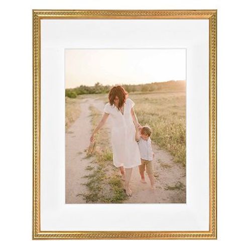 Belle Maison 11-Inch x 14-Inch Matted Portrait Frame