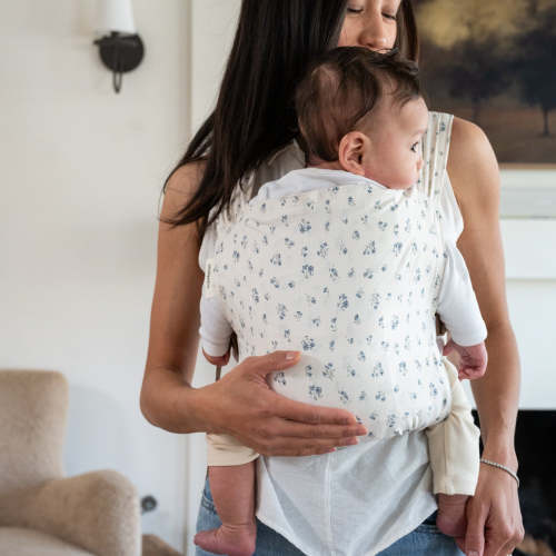 Eloise Sprout Newborn Carrier (7-24 lbs) | hope&plum