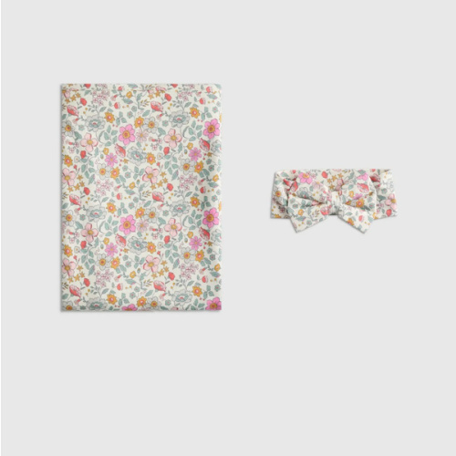 Bamboo Swaddle and Bow Set in Soft Ditsy Floral