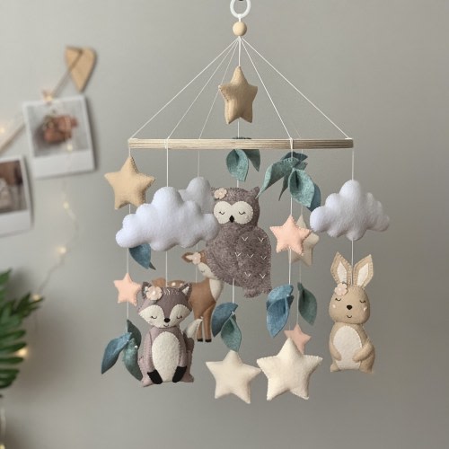 Woodland baby mobile, neutral mobile with forest animals deer hare fox owl, forest baby mobile, neutral woodland nursery decor