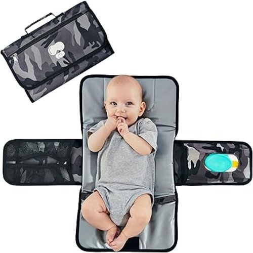 Cambiador de pañales portátil de camuflaje negro y gris para bebé, impermeable, plegable, con bolsillos, tela Oxford suave, ligera, compacta, cambiador para padres, múltiples bolsillos para almacenamiento