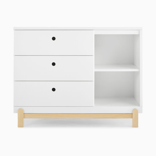 Delta Children Poppy 3 Drawer Dresser - Bianca White/Natural