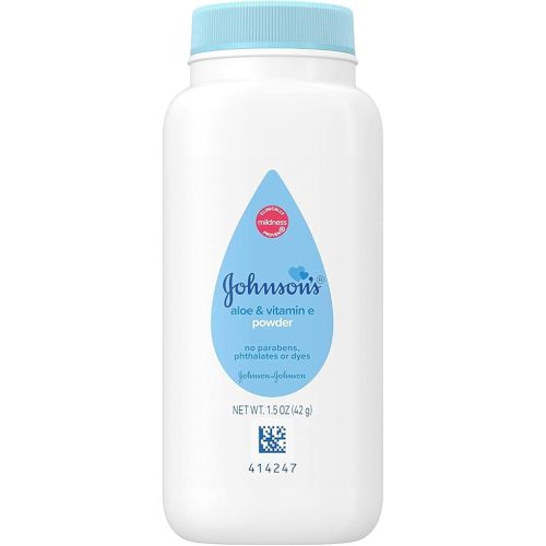 Johnson's Aloe Vitamin E Powder 1.5 oz Pack, Pure Cornstarch, 4.5 Ounce, (Pack of 3)