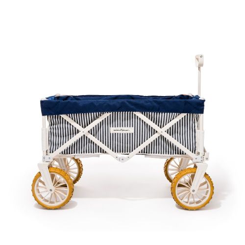 Business & Pleasure Folding Beach Cart