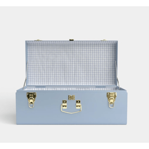 Size: Petite Trunk
Signature Prints: Picnic in Blue
Personalization: Baby Herrera