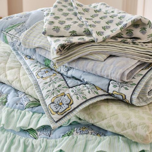 Begonia Crib Sheet- Plein Air