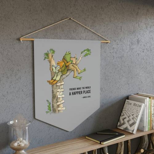 Frog and Toad Canvas Pennant, Frog and Toad Gift, Teacher Gift, Gift for Friend, Book Lover Gift, Best Friend Gift, Student Gift,Wall Banner