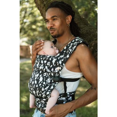 Nomad Air Monochrome Print Baby Carrier - Orca