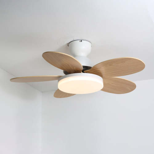 Petalo Ceiling Fan Light – Vakkerlight