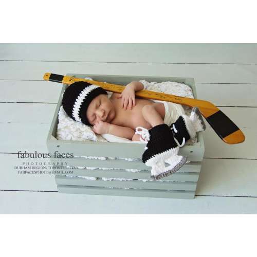 Newborn Hockey Outfit, Newborn Photography Prop, Crochet hockey outfit, hockey skates