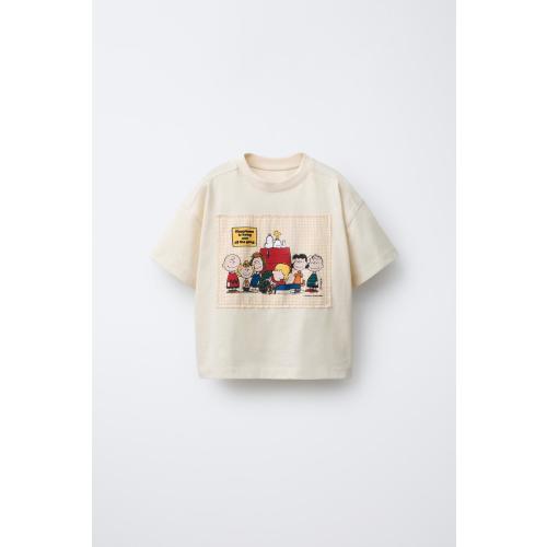 SNOOPY PEANUTS™ PATCH T-SHIRT - Ecru | ZARA United States