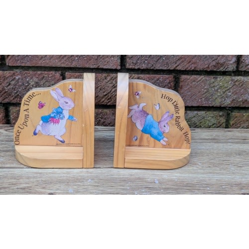 Vintage 2013 Beatrix Potter Wooden Bookends – Peter Rabbit Nursery Decor – Official FW & Co Licensed – Children’s Room