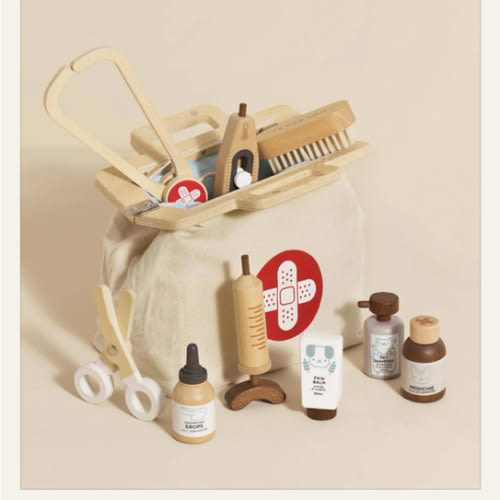 Pretend Play Animal Vet Set– Odin Parker