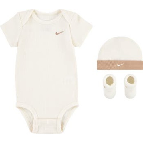 Waffle Knit Bodysuit, Hat & Booties Boxes Set