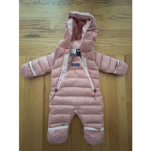 Patagonia Pink Infant Hooded Puffer Bunting