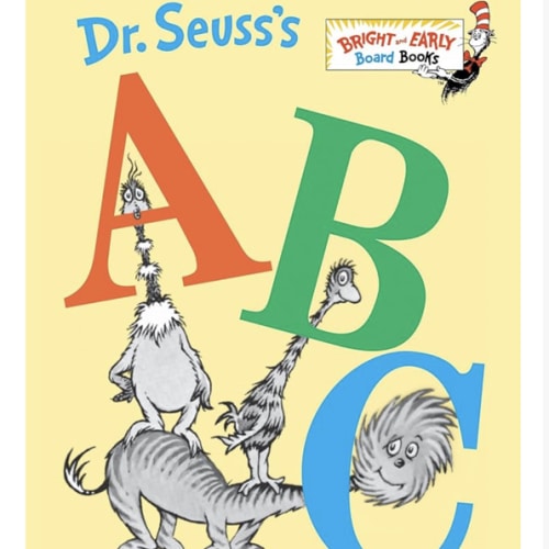 Dr. Seuss's ABC: An Amazing Alphabet Book! (Bright & Early Board Books)
