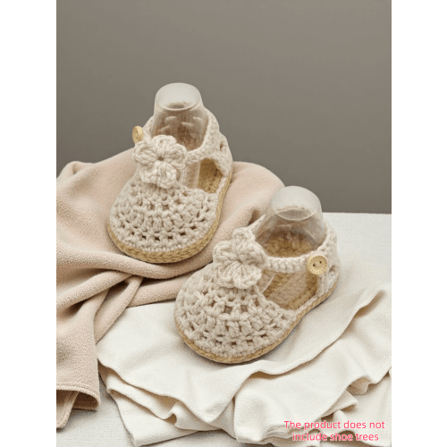 1 Pair Handmade Crochet Knitted Infant Shoes, Beige Floral Pattern, Handwoven Style | SHEIN USA