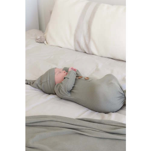 Eucalyptus Bamboo Waffle Newborn Baby Knot Gown & Hat Set