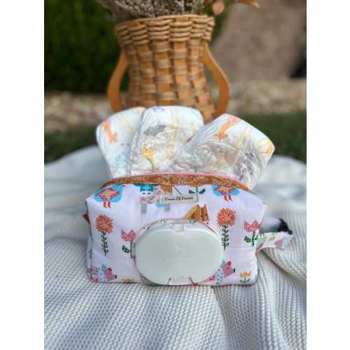 Diaper Pouch Farm Animals with Buckle Handle