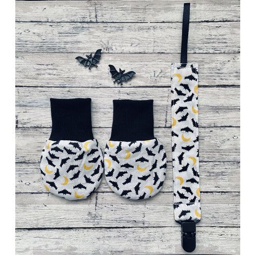 Spooky Gothic Night Bats Pacifier Clip Mitts Baby Bat