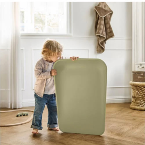 Leander Matty Changer