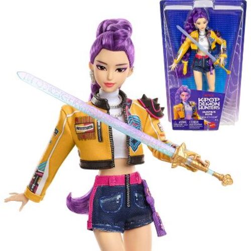 KPop Demon Hunters HUNTR/X Rumi Fashion Doll in Removable Look with Themed Movie Accessories