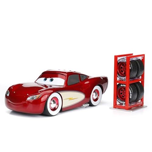 Disney Pixar Cars 1:24 Cruising Lightning McQueen Die-Cast Car, Toys for Kids and Adults