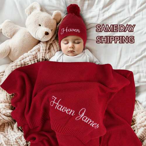Personalized Organic Cotton Knit Baby Blanket: Embroidered Name Gift