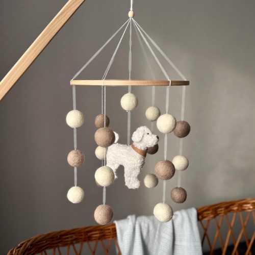 Dog mobile for nursery, goldendoodle dog baby mobile, gender neutral mobile, Puppy cot mobile felt, Felt ball mobile crib nursery