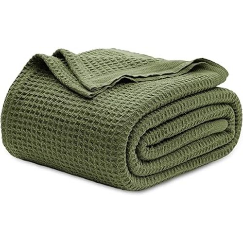 Bedsure Gentlesoft 100% Cotton Blanket Queen Size for Bed - Breathable and Soft, Thick Cozy Waffle Weave Christmas Blanket Gift for Women, Olive Green, 90x90 Inches