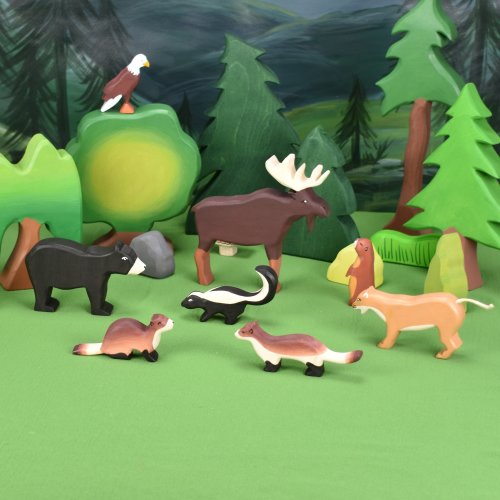 Handmade Wooden North American Animal Figurines: Waldorf Toys