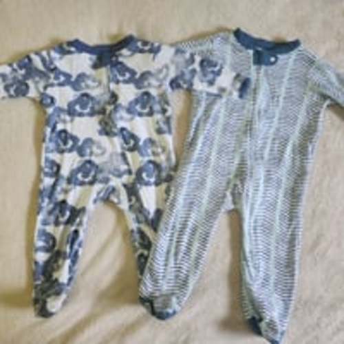 Burts bees baby sleepers 0-3