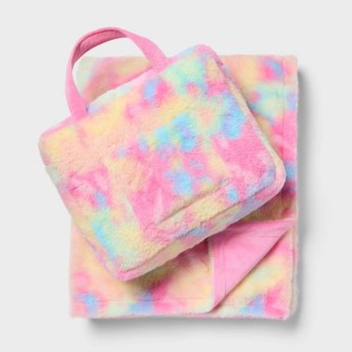 50"x60" Kids' On-the-Go Tie Dye Throw Blanket in a Bag Set - Pillowfort™
