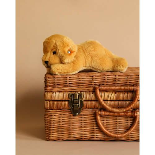 Steiff, Golden Retriever Dog Stuffed Animal– Odin Parker