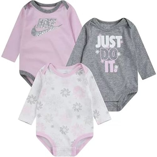 Nike Baby Girl Long Sleeve Snowflake Bodysuits 3 Pack (P(06I536-001)/G, Newborn)