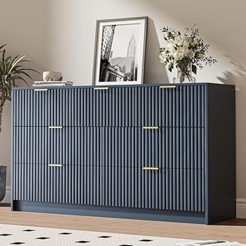 MAISONARIA Navy 7 Drawer Dresser for Bedroom, 55.9" Wide Modern Fluted Dresser with Gold Metal Handles, Large Chest of Drawers for Bedroom, Living Room, Entryway, Hallway