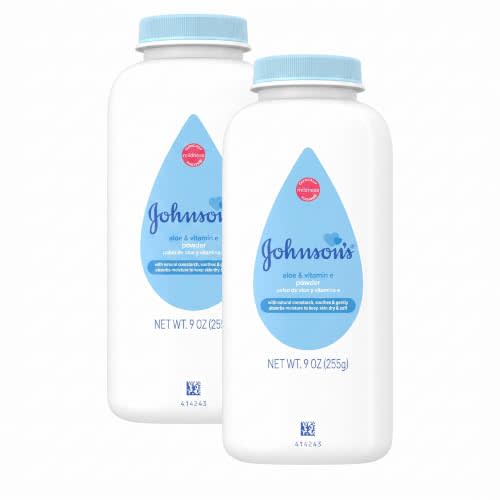 Johnson's Baby Cornstarch Baby Powder, Aloe & Vitamin E for Delicate Skin, Hypoallergenic, No Added Parabens, & Dyes, Silky for Gentle Baby-Skin Care, Baby-Essentials, 9 oz (Pack of 2)