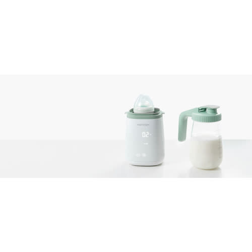 Momcozy Breast Milk Pitcher, Resistant to Heat and Cold Abrupt Temp Swings, No Leak Glass Breast Milk Fridge Storage Container with Wide Mouth, Fast Baby Formula Maker, Green