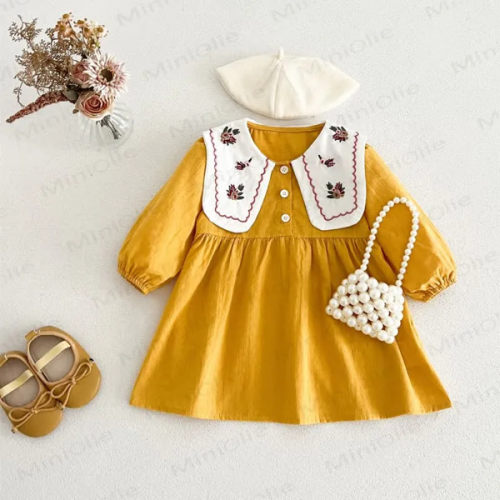 Little Girl Vintage Embroidered Collar Long Sleeve Dress